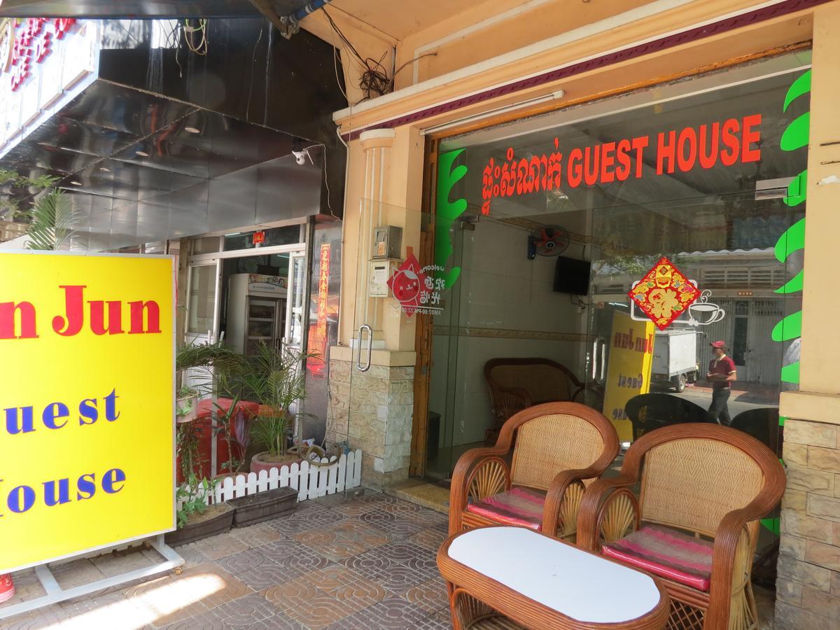 Jun Jun Guesthouse Phnom Penh Exterior foto