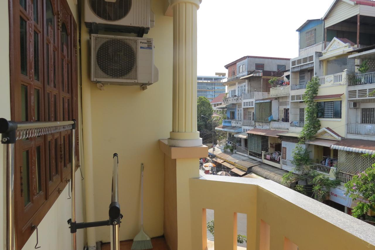 Jun Jun Guesthouse Phnom Penh Exterior foto
